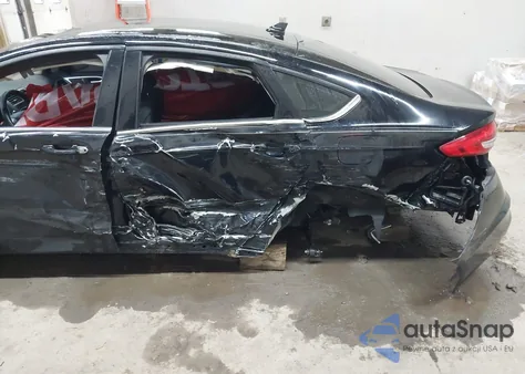 2019 Ford Fusion Hybrid Se из США, поврежденный, VIN 3FA6P0LU6KR263087